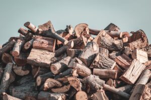 Vurenhout als bouwmateriaal met al zijn eigenschappen en toepassingen